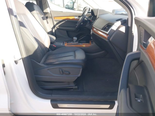 WA1BAAFY0M2021329 Audi Q5 Premium Plus 45 Tfsi Quattro S Tronic
