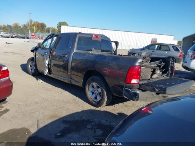 1C6RR6TT5KS584738 RAM 1500 Classic Slt  4x2 6'4 Box