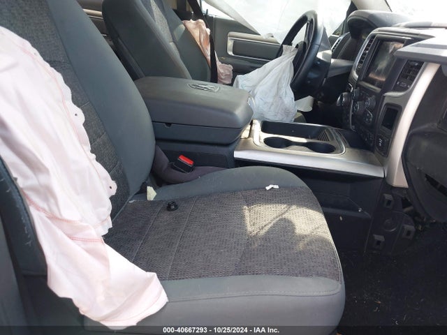 RAM 1500 2018 1C6RR7LT1JS323854 Image 5