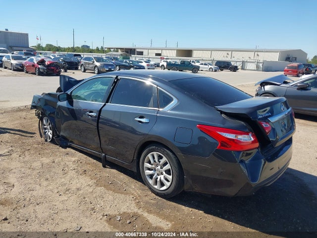 Nissan Altima 2.5 S 2017 1N4AL3AP1HN331893 Image 3