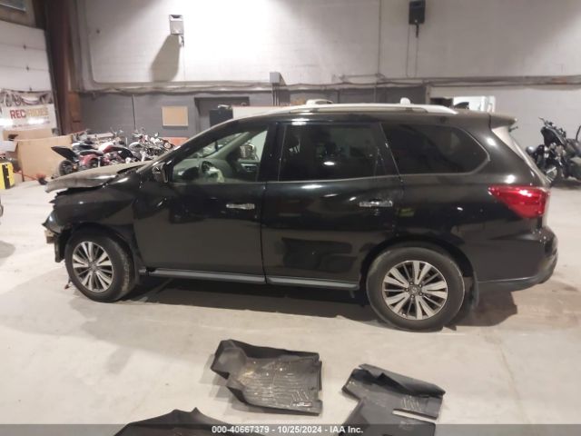 5N1DR2MM2KC631569 Nissan Pathfinder S