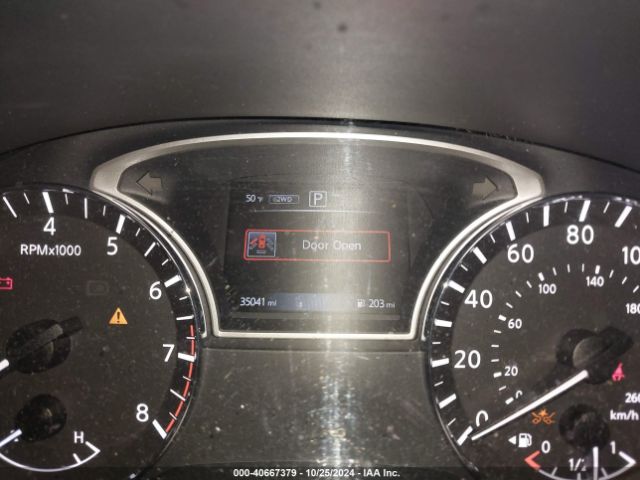 5N1DR2MM2KC631569 Nissan Pathfinder S