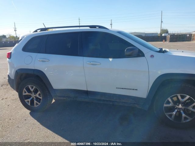 1C4PJMBS2FW757019 Jeep Cherokee Trailhawk