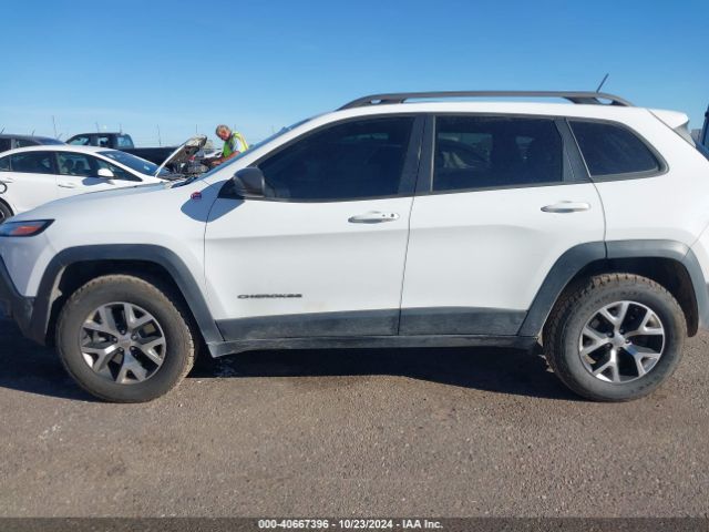 1C4PJMBS2FW757019 Jeep Cherokee Trailhawk