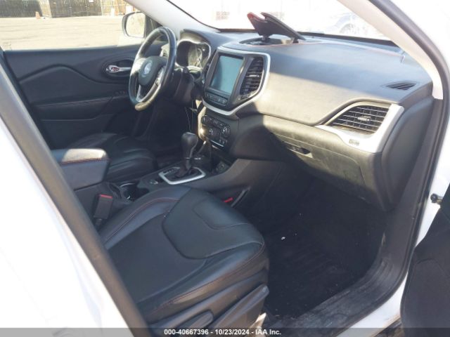1C4PJMBS2FW757019 Jeep Cherokee Trailhawk
