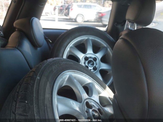 2009 MINI COOPER S WMWMF73589TT97272 Photo 7