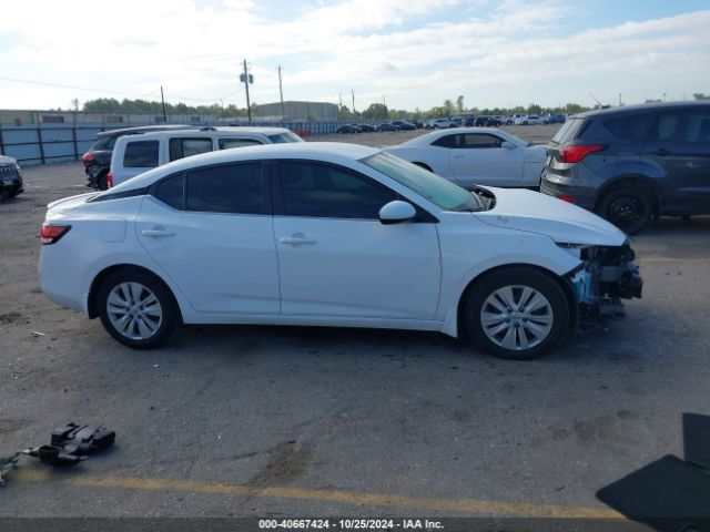 3N1AB8BV8MY243611 Nissan Sentra S Xtronic Cvt