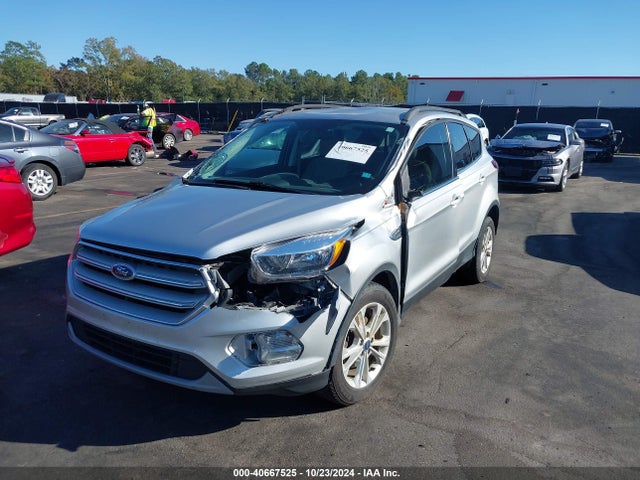 Ford ESCAPE SE 2018 1FMCU0GD5JUC40919 Image 2