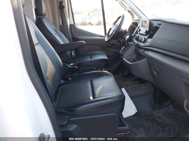 1FTYE1C82MKA84845 Ford Transit-150 Cargo Van