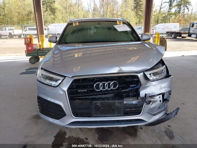 WA1JCCFS4JR005523 Audi Q3 2.0t Premium/2.0t Sport Premium