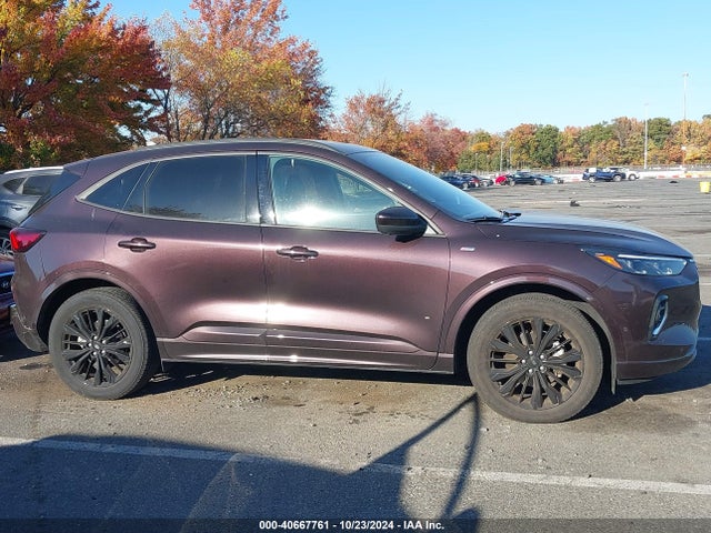 1FMCU9PA5PUA22269 Ford Escape St-line Elite