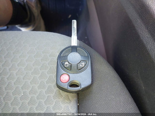 Ford ESCAPE SE 2018 1FMCU9GD8JUC54222 Image 11