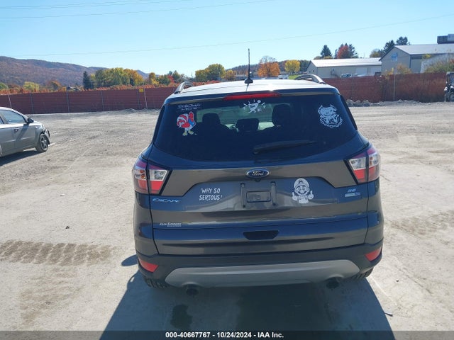 Ford ESCAPE SE 2018 1FMCU9GD8JUC54222 Image 16