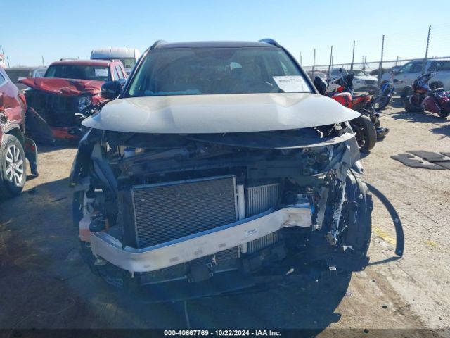5XYRKDLF8NG153865 KIA SORENTO SX