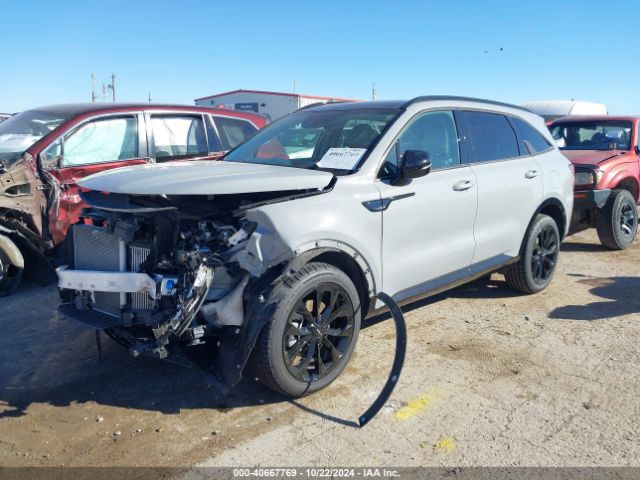 5XYRKDLF8NG153865 KIA SORENTO SX