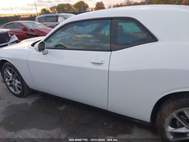2C3CDZKG9NH207591 Dodge Challenger Gt Awd