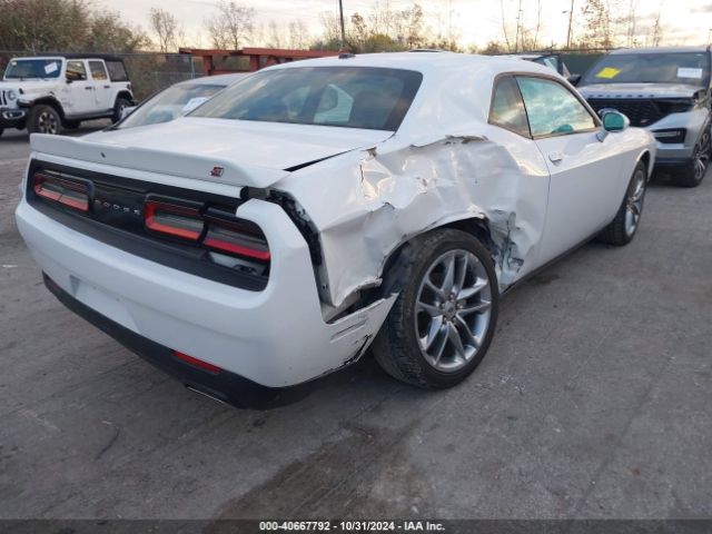 2C3CDZKG9NH207591 Dodge Challenger Gt Awd