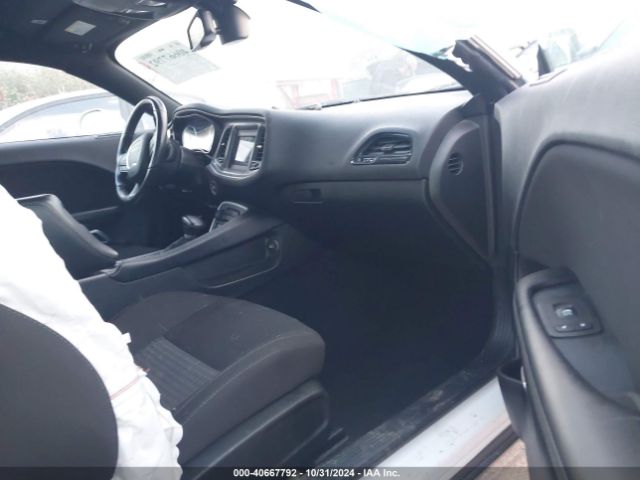 2C3CDZKG9NH207591 Dodge Challenger Gt Awd