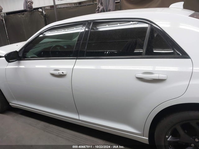 Chrysler 300 Touring 2020 2C3CCAAG8LH159388 Image 14