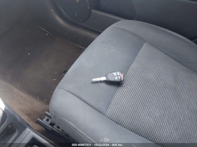 1C4NJPFAXGD640425 Jeep Patriot Latitude