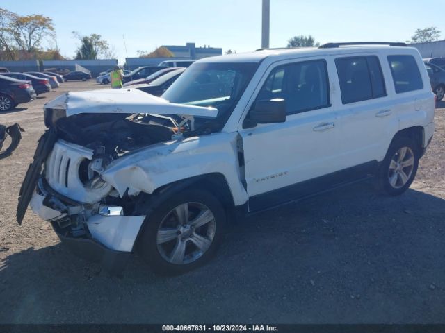 1C4NJPFAXGD640425 Jeep Patriot Latitude