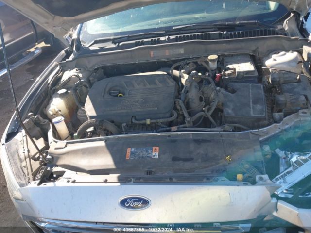 3FA6P0HD1HR388922 Ford FUSION SE