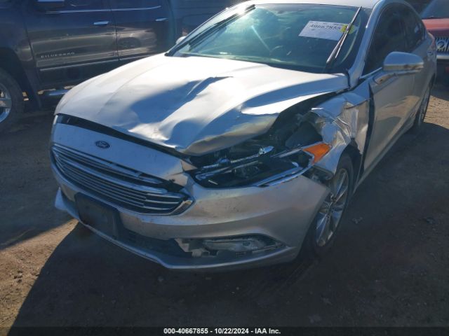 3FA6P0HD1HR388922 Ford FUSION SE