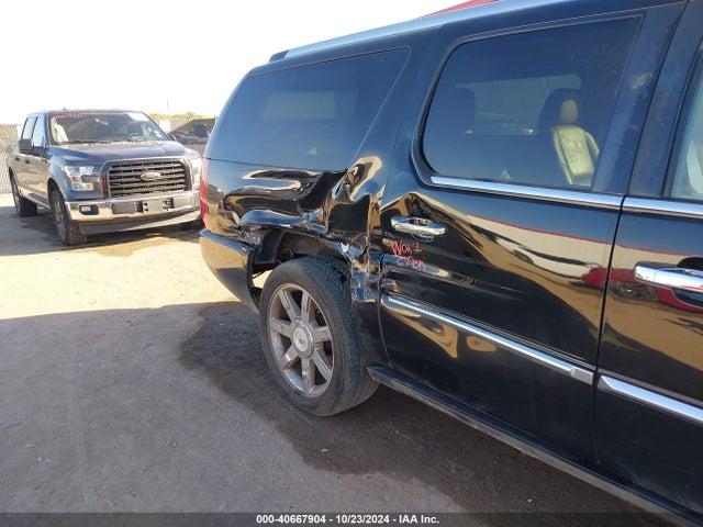 2012 CADILLAC ESCALADE ESV 1GYS3HEF9CR201174 Photo 5
