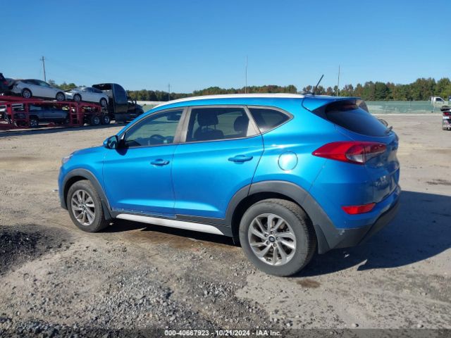 KM8J3CA43HU410175 Hyundai TUCSON SE