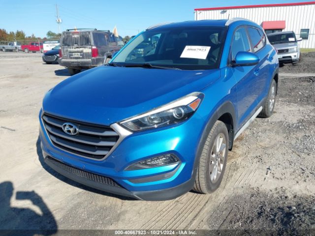 KM8J3CA43HU410175 Hyundai TUCSON SE