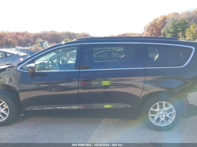 2C4RC1DG5LR256981 Chrysler Voyager Lxi