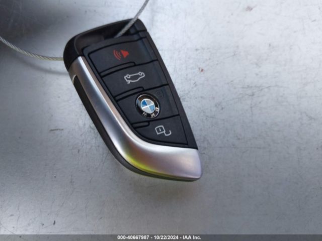 3MW5R1J02N8C27863 BMW 330I