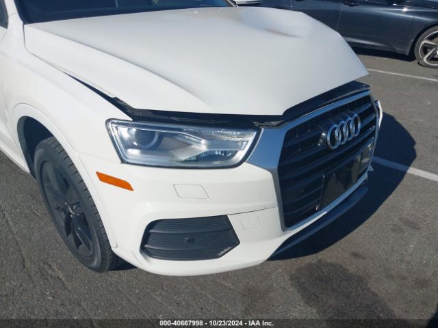 WA1ECCFS0HR010603 Audi Q3 2.0t Premium