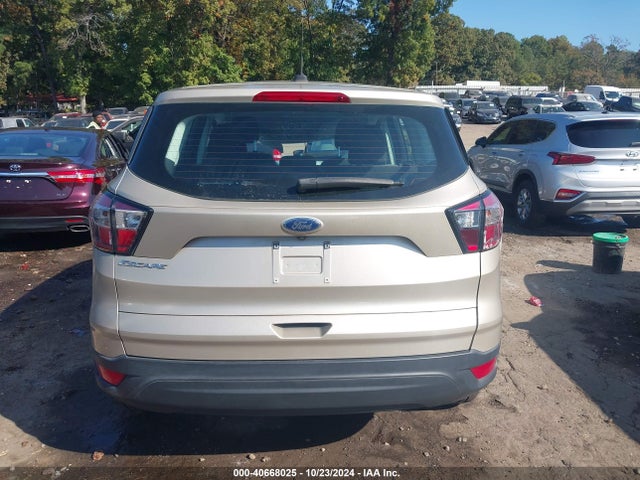 Ford ESCAPE S 2018 1FMCU0F70JUA16095 Image 16