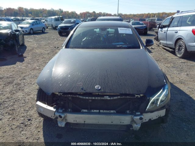 WDDZF4KB5JA482218 Mercedes-Benz E 300 4matic