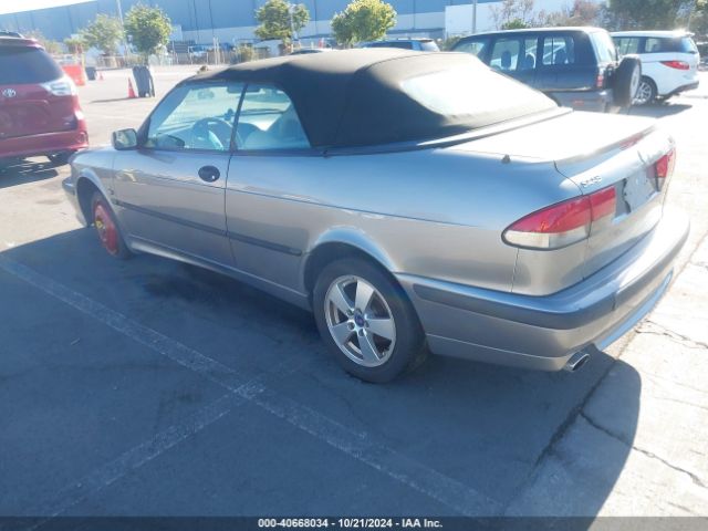 2003 SAAB 9-3 YS3DF78K137013035 Photo 2