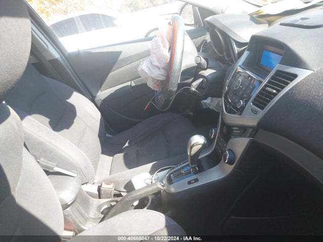 Chevrolet Cruze 1lt Auto 2014 1G1PC5SB9E7353281 Image 5