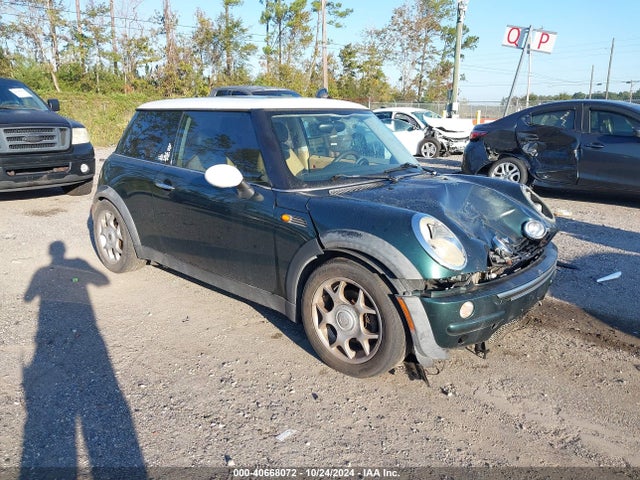 2002 MINI COOPER WMWRC33462TE13136 Photo 0