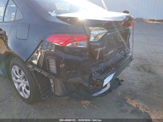 Toyota COROLLA LE 2021 5YFEPMAE8MP160139 Image 19