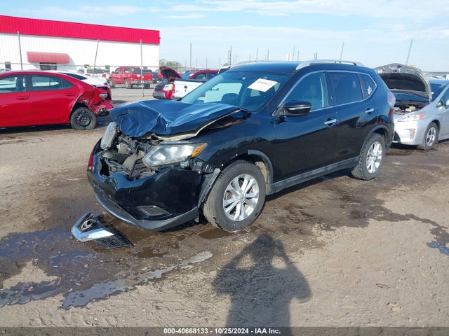 Nissan ROGUE SV 2014 5N1AT2MTXEC750860 Image 2