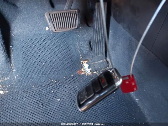 KNALN4D75E5132952 KIA Cadenza Premium