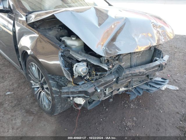 KNALN4D75E5132952 KIA Cadenza Premium
