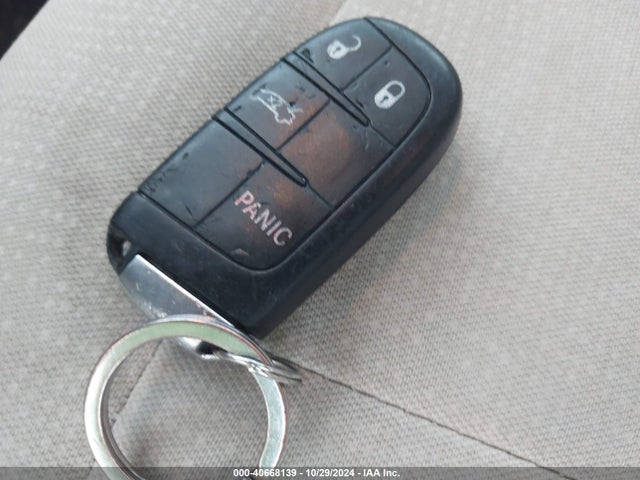 Chrysler 200 Limited 2016 1C3CCCAB6GN152436 Image 11