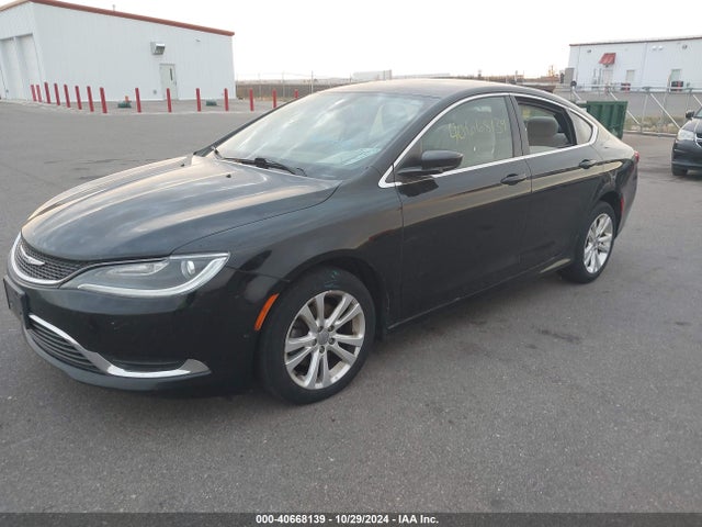 Chrysler 200 Limited 2016 1C3CCCAB6GN152436 Image 2