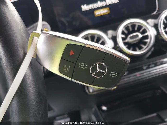 W1N4N4GB5MJ165620 Mercedes-Benz GLA 250
