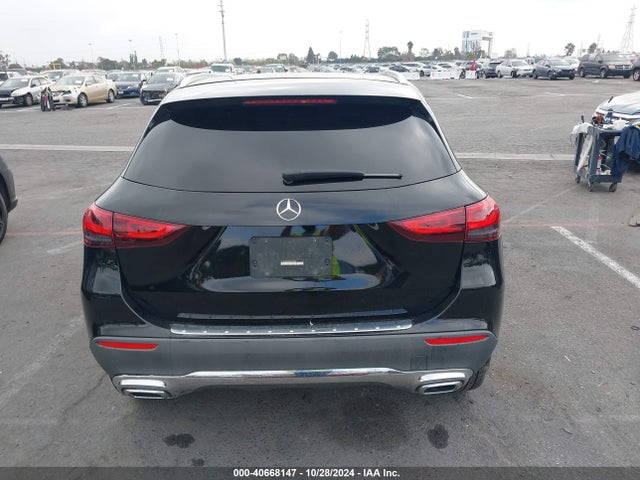 W1N4N4GB5MJ165620 Mercedes-Benz GLA 250