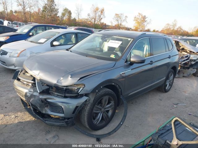 3VV4B7AXXJM001818 Volkswagen Tiguan 2.0t Sel Premium