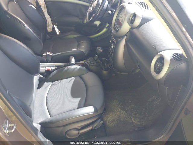 2011 MINI COOPER S COUNTRYMAN WMWZC3C50BWL80056 Photo 4