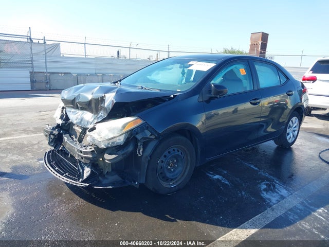 Toyota COROLLA LE 2015 5YFBURHE7FP284579 Image 2