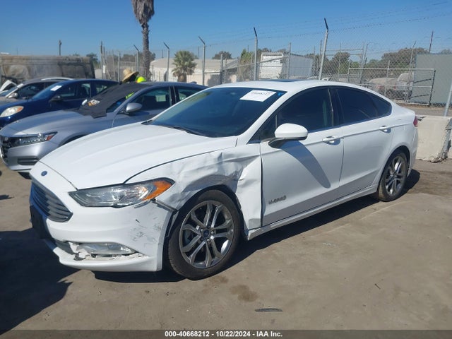 Ford Fusion Hybrid Se 2017 3FA6P0LU5HR285526 Image 2